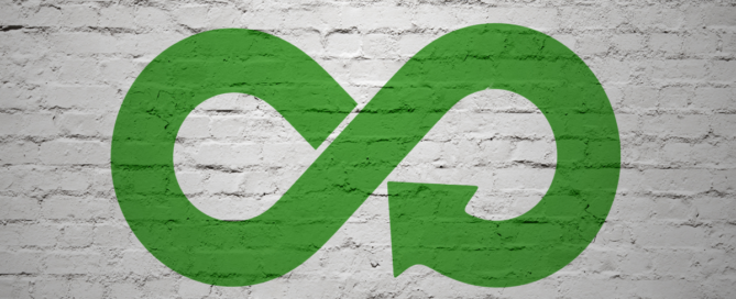 circular material strategy concept showing recycling loop for sustainable manufacturing